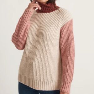 Marine Layer Juniper Oversized Turtleneck in Colorblock - Size Medium